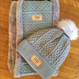UGG beanie and scarf set